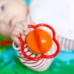 hochet-pour-bébé